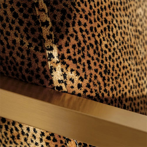 Sillon leopardo tejido-metal oro