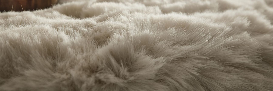 Alfombra Mink. Furry Fellows -  Jab Anstoetz Flooring